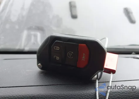 2021 Jeep Wrangler Unlimited Sport S 4X4 из США, поврежденный, VIN 1C4HJXDM8MW554654